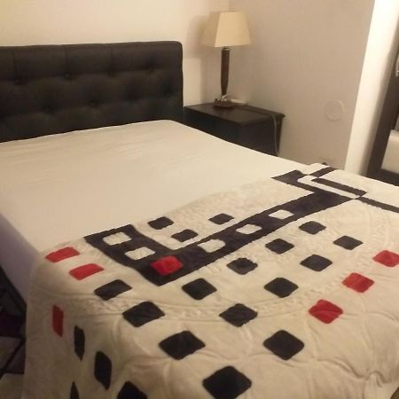 Simple Colocation Rooms Garges-lès-Gonesse Екстериор снимка